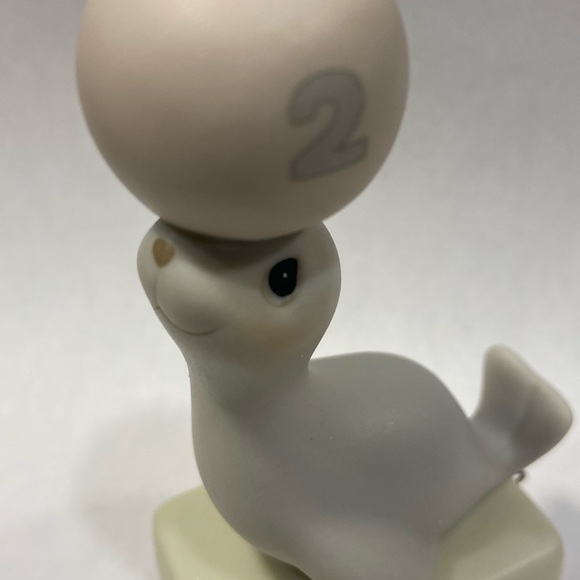 Precious Moments Birthday train 1985 God Bless You on Your Birthday. Seal ball. - Picture 6 of 6